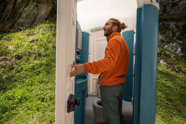 Best Luxury portable toilet rental  in East Rockaway, NY
