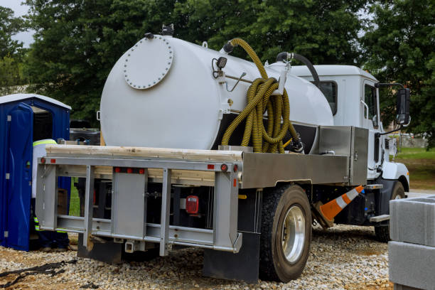 Best Luxury portable toilet rental  in East Rockaway, NY